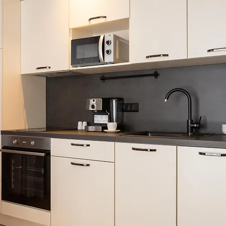 Kovac Family Apartment *